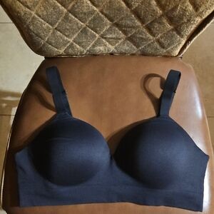 Truekind Supportive Comfort Wireless Shaping Bra Seamless Lined Padded Black